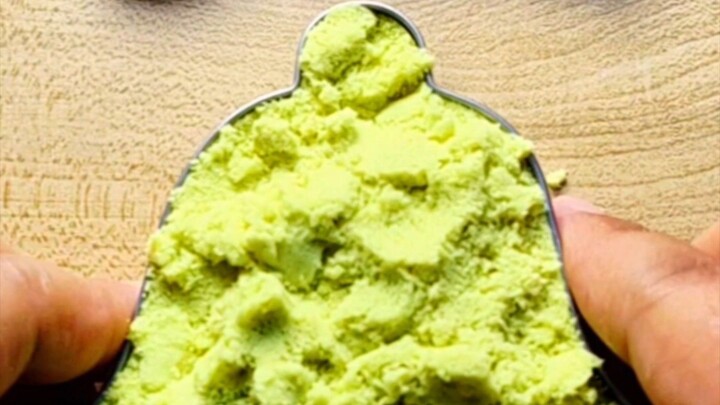 fun kinetic sand