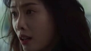 How many dollars can be put in the bag that Joe Mei "gave" to Sarah Lee?