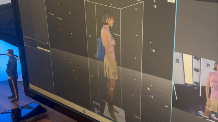 Building My Own Figurines in a Truck Bed