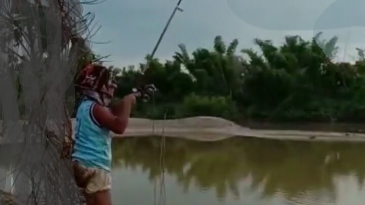 Bocah Ajaib 3 Tahun Jago Mancing lUCU PUOLLLL