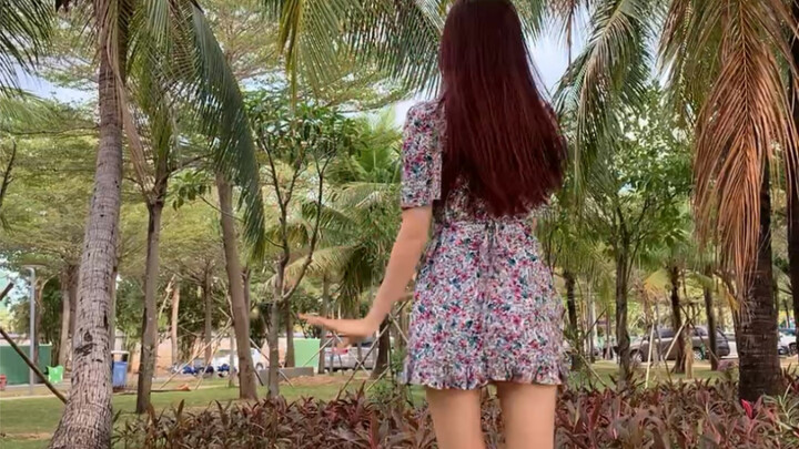 The latest "Lovesick Girls" on the entire network, do I still have a chance with these legs?