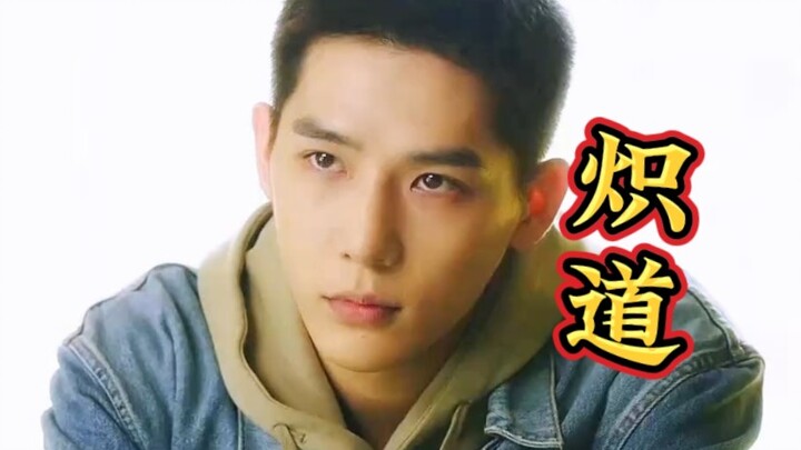 What’s it like to have a young, trendy mom?