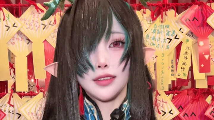 Chơi hội chùa vui quá, giờ phải về rồi～