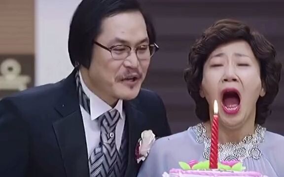Giving your parents a wedding is the best gift for a child.