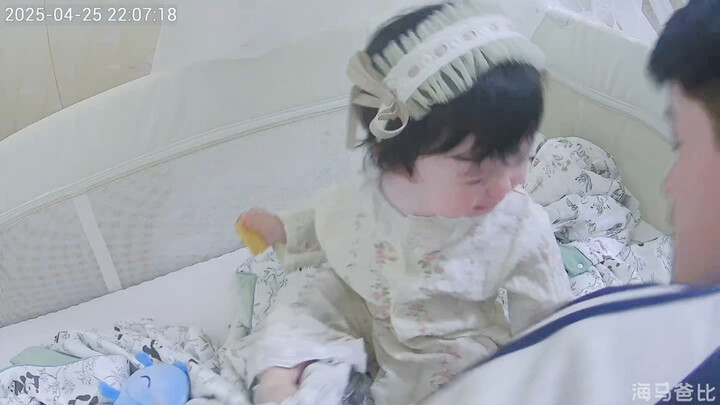 หลานสาวน่ารักคนนี้ขาดคุณลุงไม่ได้เลยนะ～～พอปิดเทอมทีไรก็ติดคุณลุงไม่ยอมห่างเลย