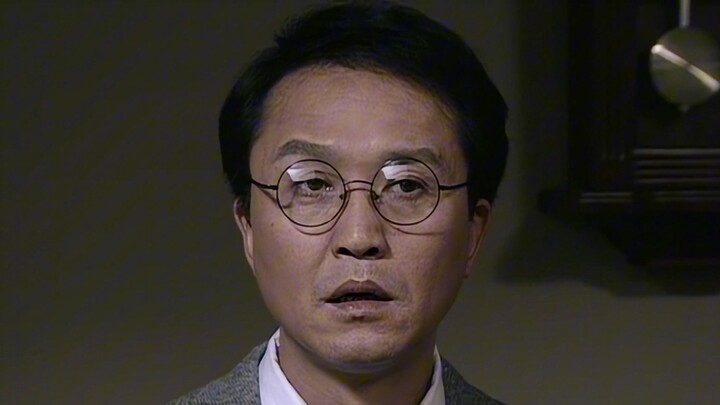 Dai Li's plane disappeared, and the station chief was so frightened that he stuttered