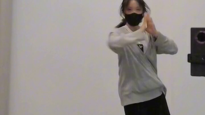 [Cá Cà Tím] Xin Chúa hãy nhảy múa, đây là cách ngôi nhà chết nhảy múa để sống một nửa cuộc đời