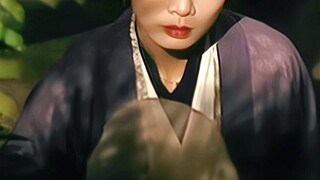 相较与双死化蝶，她才是梁祝唯一的悲剧吧！养出祝英台的母亲清醒的向时代屈服妥协。