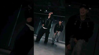 【朴灿烈】酷Boy！krump初尝试！
