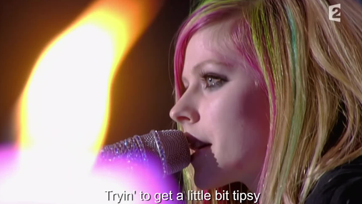 [4K Restoration] Avril Lavigne – "Tik Tok" (Live on Taratata)