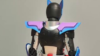 Two pieces of transparent gradient parts are available! Bandai SHF Kamen Rider Gabu!