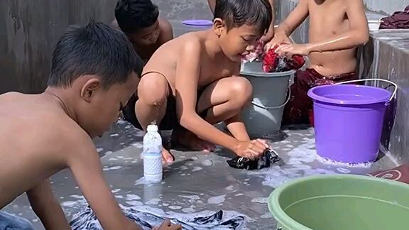 inilah yang dinamakan ANAK PONDOK