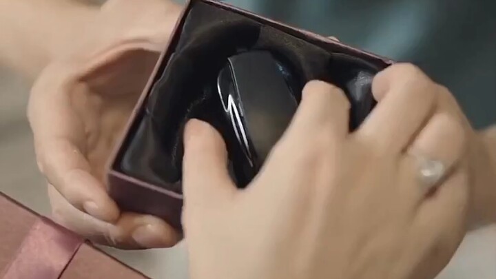 Đến tuổi trung niên, thân chẳng tự chủ.