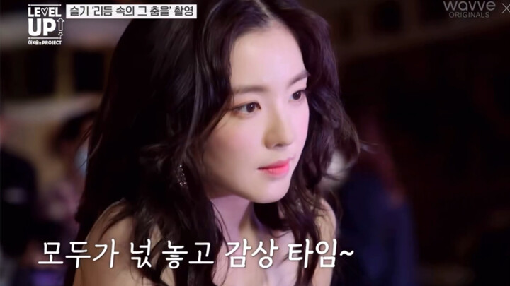 If you haven’t seen this look yet, I’ll be really sad!