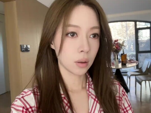 Powerful Bestie Challenge: Help Your BFF Heal from Heartbreak in 30 Days!