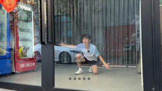 听说羽毛球鞋是不可以穿出去外面的