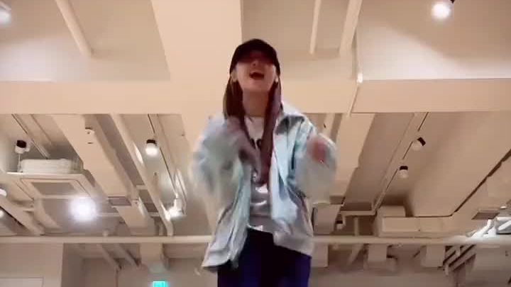 Feeling completely at ease—let’s try something new! [Choi Yoo-jung]