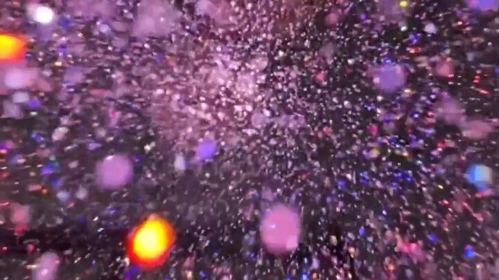 “艾特你感受一下，星星落进眼里的梦幻”