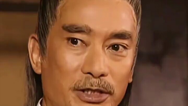 Marquis of Jingbian, Luo Yi, comments that Qin Shubao’s martial arts are flashy but ineffective—how 