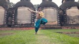 [Indian Classical Dance] Goddess Durga, the mother of the universe with black hair like clouds, may 