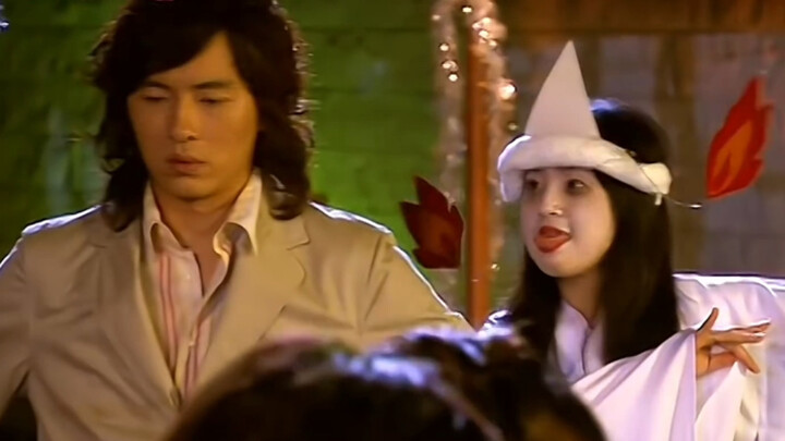 Yuki: Kenapa Lin Daiyu mengubur bunga-bunga itu? Xiangqin: Pacarmu! | Hantu menggemaskan Yuan Xiangq