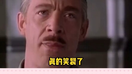 Cười muốn vỡ bụng luôn, mưa gì mà nóng thế hahaha.