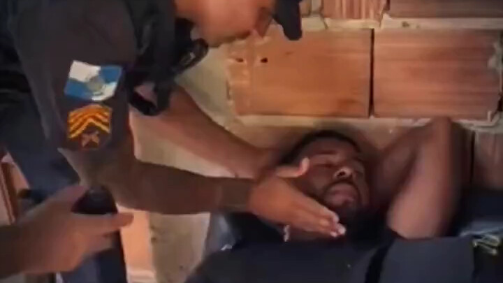 Thản nhiên, quá thản nhiên rồi