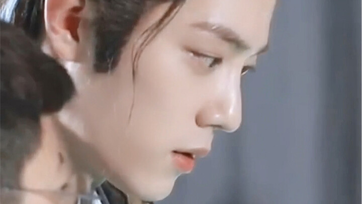 "I said this is a top-notch beauty and no one would object, right?"