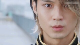 Pengendara ketiga yang dulunya penjahat vs pengendara keempat yang dulunya penjahat!