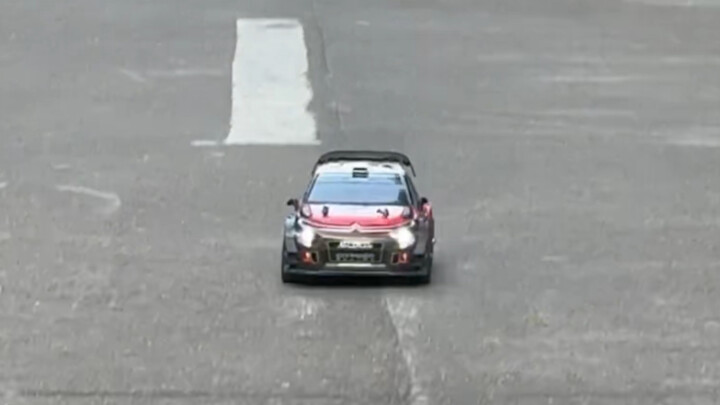 You Can Grab This RC Drift Car for Under ¥500: Meijiaxin’s Tiny Steel Cannon Tackles High-Speed Drif