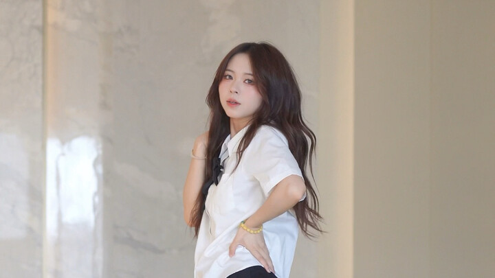 ทำไม 4 Walls ถึงดีขนาดนี้ [f(x)-4 Walls cover]