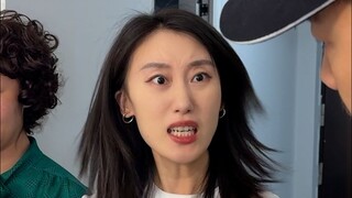 我在家里有个约会