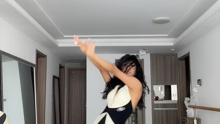 Four steps to teach you how to do the wave