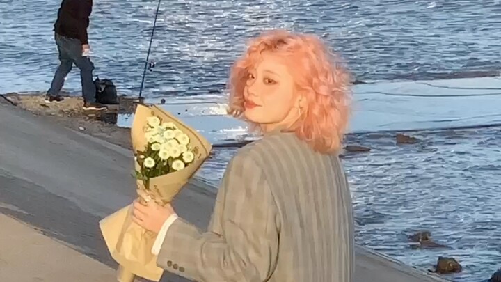 Pink is really amazing! Record some daily clips after pink short hair