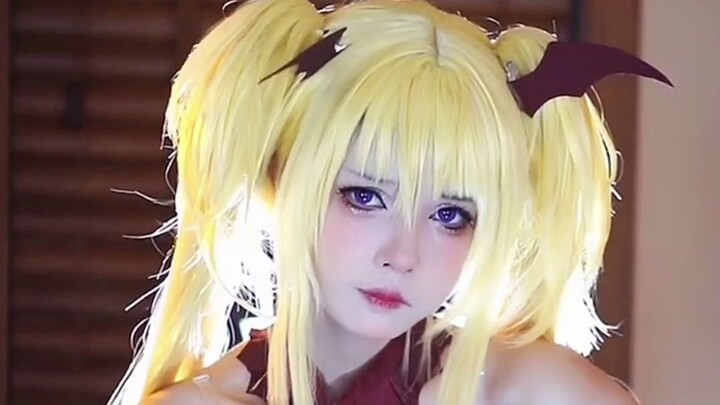 【Cosplay】 Người giám hộ hát ca khúc COS