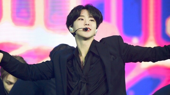 【ควอนซุนยอง โฮชิ】ภาพสดสื่อสุดปังในชุดสูทดำผมดำปล่อยแล้ว!