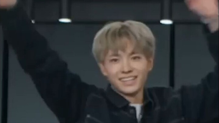 Potongannya bikin aku panas hati 【YUSHI】Latihan Tari ‘COLOR’ — Rekaman Langsung Yūshi Tokunō