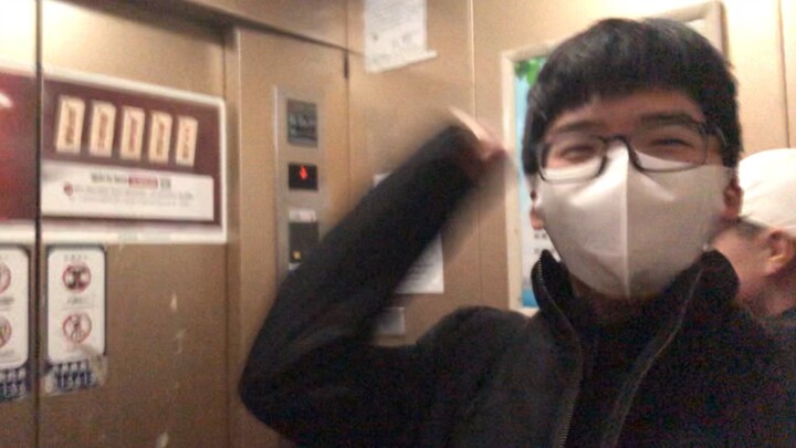 คนแปลกหน้า: ฉันจะไม่พูดอะไรจนกว่าทนายของฉันจะมาถึง...