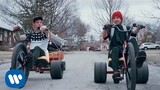 twenty one pilots: Stressed Out [OFFICIAL VIDEO]