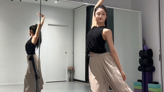 关于我昨晚闪现刘畊宏教练直播间上演贵妃蹦迪这件事... 真的很开心！来吧同志们一起跳起来吧！！