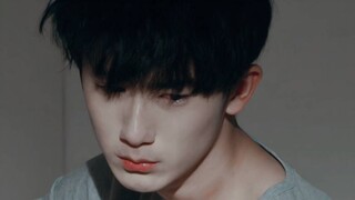 这易碎感也太绝了！好想体验一下时光的快乐！！『郝富申』