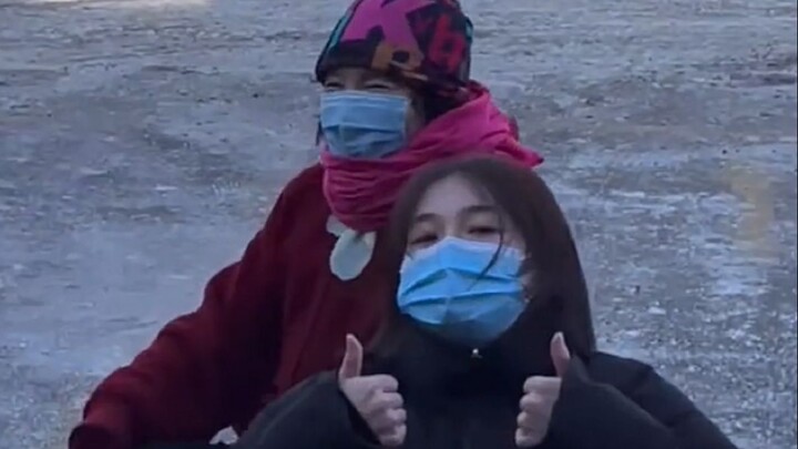 Terima kasih kepada bibi atas harta pusaka yang diajarkan, membuatku memiliki status lebih tinggi di