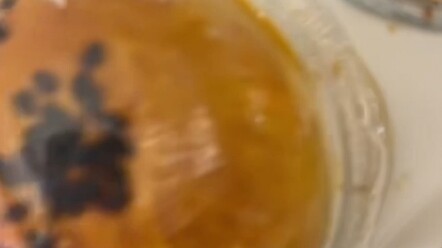 Bánh trứng muối: Bất ngờ chưa!