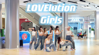 【tripleS】I am beautiful in my essence, Girls’ most refreshing roadshow dance cover on the Internet |