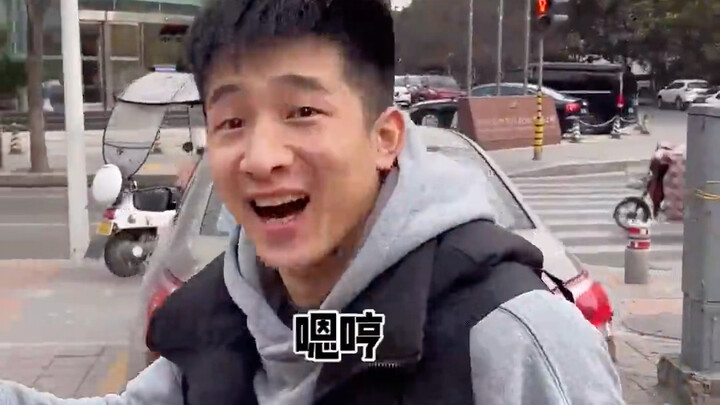 Apa aku lagi berpura-pura?