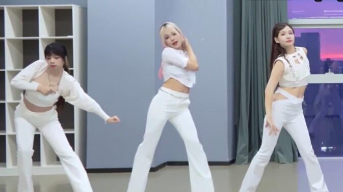 [BABYMONSTER] กล้าท้าเพลง YG มั้ย? อยากเต้นเพลงนี้มาก เลยร้องตามเลย ชอบมาก! ตอนโรดโชว์เต้นไม่ค่อยได้