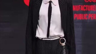 腰间别手铐跳It's Alright好那个啊