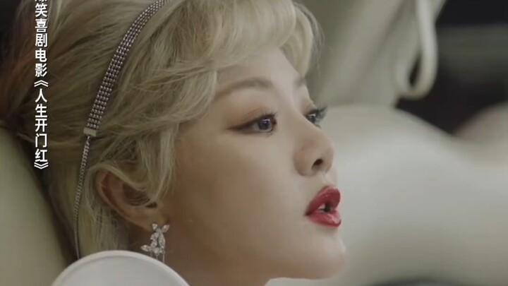 Deng Jiajia’s body was suspended in midair for 40 minutes just for a 600,000-yuan outfit!