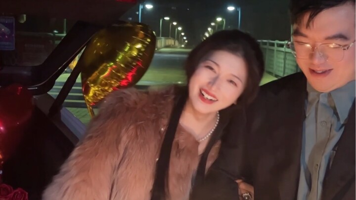 I forgot our wedding anniversary, but he said as long as he remembers it, that’s all that matters.