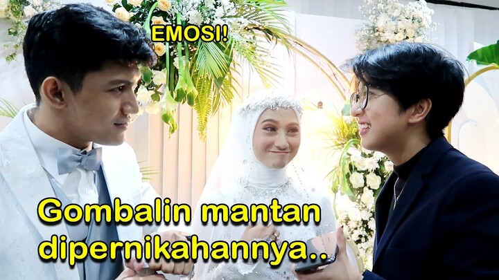 GOMBALIN DIHARI PERNIKAHANNYA